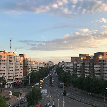 Hellen'S Ultracentral Apartament Bodzavásár Kültér fotó
