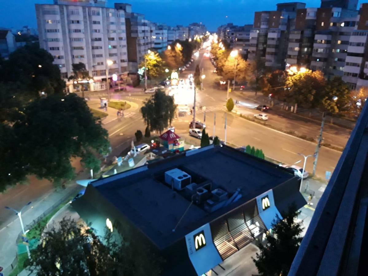 Hellen'S Ultracentral Apartament Bodzavásár Kültér fotó